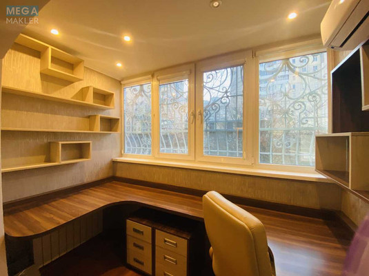 Продаж 3 кімнатної квартири (104/55/16), 1 пов. 14 пов. будинку, <a class="location-link" href="/kiev/" title="Недвижимость Київ">Київ</a>, <a class="location-link" href="/kiev/darnickij/" title="Недвижимость Дарницький район">Дарницький р-н</a>, Бориса Гмирі вул., 9в (изображение 9)