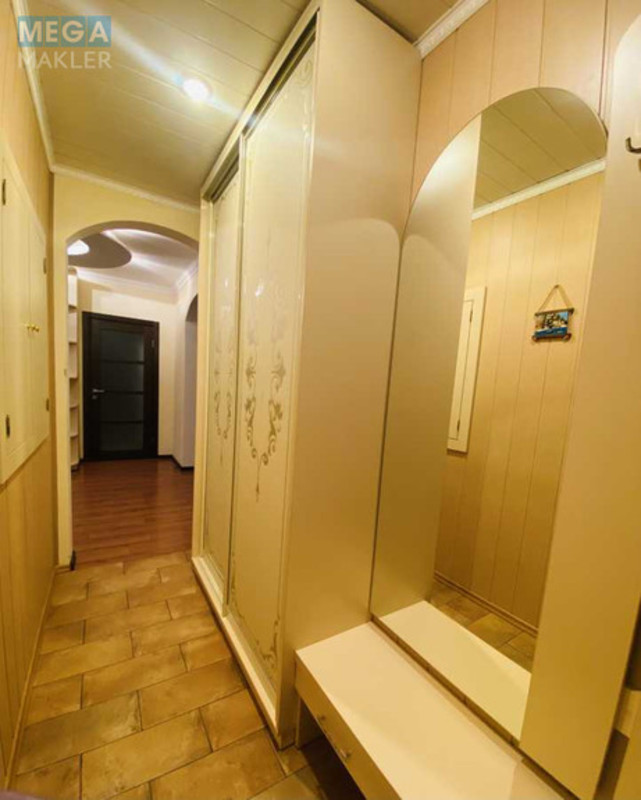 Продаж 3 кімнатної квартири (104/55/16), 1 пов. 14 пов. будинку, <a class="location-link" href="/kiev/" title="Недвижимость Київ">Київ</a>, <a class="location-link" href="/kiev/darnickij/" title="Недвижимость Дарницький район">Дарницький р-н</a>, Бориса Гмирі вул., 9в (изображение 16)
