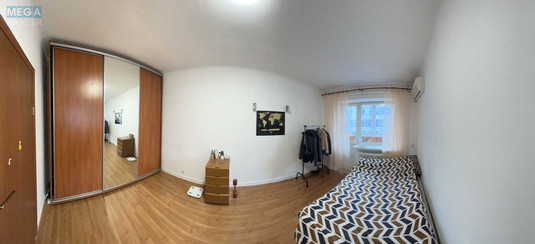 Продаж 1 кімнатної квартири (31/16/6), 5 пов. 5 пов. будинку, <a class="location-link" href="/kiev/" title="Недвижимость Київ">Київ</a>, <a class="location-link" href="/kiev/shevchenkovskij/" title="Недвижимость Шевченківський район">Шевченківський р-н</a>, Шолуденко ул., 14 (изображение 3)