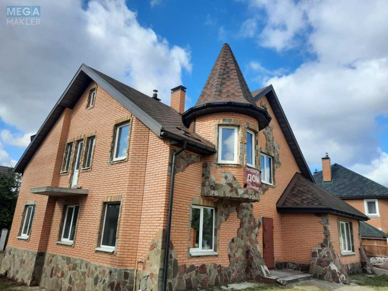 Продаж дома, 3&nbsp;поверху, 300&nbsp;кв.м, 6&nbsp;кімнат, ділянка 10&nbsp;соток, <a class="location-link" href="/kiev/" title="Недвижимость Київ">Київ</a>, <a class="location-link" href="/kiev/svyatoshinskij/" title="Недвижимость Святошинський район">Святошинський р-н</a>, Бударина ул., 45 (изображение 16)
