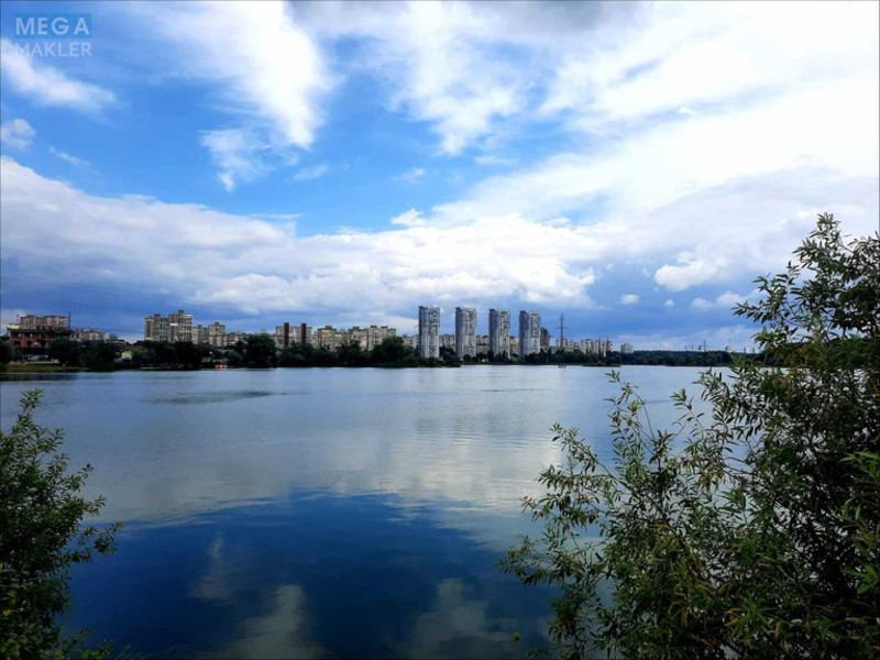 Продажа участка, 16&nbsp;соток, участок под жилую застройку, <a class="location-link" href="/kiev/" title="Недвижимость Київ">Київ</a>, <a class="location-link" href="/kiev/svyatoshinskij/" title="Недвижимость Святошинський район">Святошинський р-н</a>, Обуховская ул. (изображение 3)