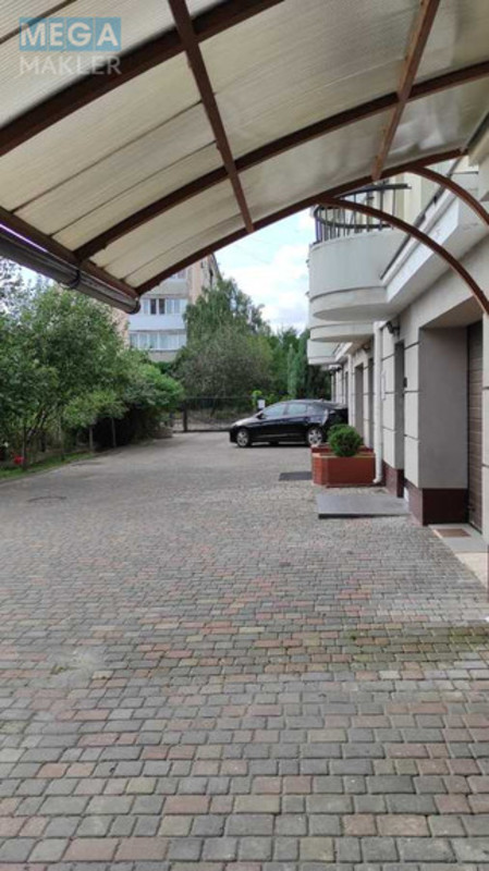Продаж дома, 3&nbsp;поверху, 182&nbsp;кв.м, 4&nbsp;кімнати, ділянка 1&nbsp;сотка, <a class="location-link" href="/kiev/" title="Недвижимость Київ">Київ</a>, <a class="location-link" href="/kiev/darnickij/" title="Недвижимость Дарницький район">Дарницький р-н</a>, Петра Прокоповича вул., 25 (изображение 17)