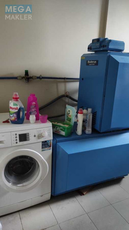 Продаж дома, 3&nbsp;поверху, 182&nbsp;кв.м, 4&nbsp;кімнати, ділянка 1&nbsp;сотка, <a class="location-link" href="/kiev/" title="Недвижимость Київ">Київ</a>, <a class="location-link" href="/kiev/darnickij/" title="Недвижимость Дарницький район">Дарницький р-н</a>, Петра Прокоповича вул., 25 (изображение 18)