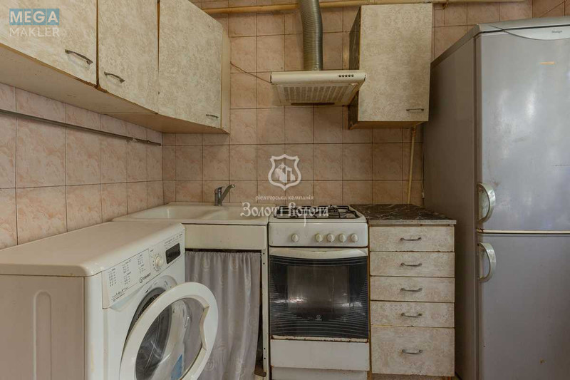 Продаж 3 кімнатної квартири (58/41/6), 1 пов. 9 пов. будинку, <a class="location-link" href="/kiev/" title="Недвижимость Київ">Київ</a>, <a class="location-link" href="/kiev/dneprovskij/" title="Недвижимость Дніпровський район">Дніпровський р-н</a>, Євгена Сверстюка вул., 8а (изображение 3)