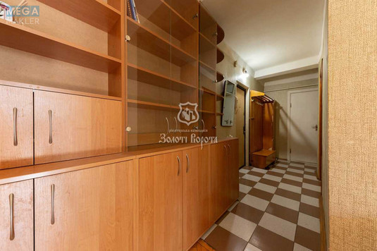 Продаж 3 кімнатної квартири (58/41/6), 1 пов. 9 пов. будинку, <a class="location-link" href="/kiev/" title="Недвижимость Київ">Київ</a>, <a class="location-link" href="/kiev/dneprovskij/" title="Недвижимость Дніпровський район">Дніпровський р-н</a>, Євгена Сверстюка вул., 8а (изображение 18)