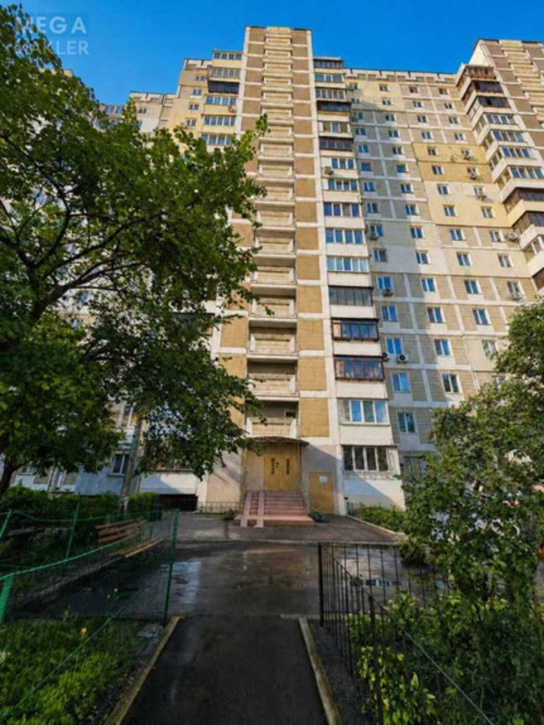 Продаж 3 кімнатної квартири (74,6/41,5/8,2), 11 пов. 16 пов. будинку, <a class="location-link" href="/kiev/" title="Недвижимость Київ">Київ</a>, <a class="location-link" href="/kiev/darnickij/" title="Недвижимость Дарницький район">Дарницький р-н</a>, Петра Григоренка просп., 36 (изображение 16)