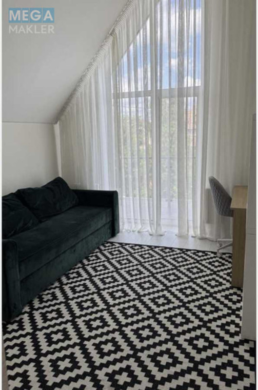 Продаж дома, 2&nbsp;поверху, 142&nbsp;кв.м, 5&nbsp;кімнат, ділянка 4&nbsp;сотки, <a class="location-link" href="/kiev/" title="Недвижимость Київ">Київ</a>, <a class="location-link" href="/kiev/goloseevskij/" title="Недвижимость Голосіївський район">Голосіївський р-н</a>, Степана Рудницкого ул. (изображение 6)