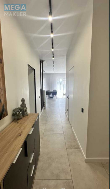Продаж дома, 2&nbsp;поверху, 142&nbsp;кв.м, 5&nbsp;кімнат, ділянка 4&nbsp;сотки, <a class="location-link" href="/kiev/" title="Недвижимость Київ">Київ</a>, <a class="location-link" href="/kiev/goloseevskij/" title="Недвижимость Голосіївський район">Голосіївський р-н</a>, Степана Рудницкого ул. (изображение 18)