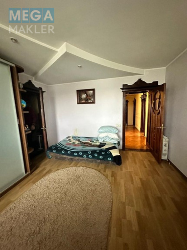 Продаж дома, 3&nbsp;поверху, 433&nbsp;кв.м, 7&nbsp;кімнат, люкс, ділянка 6&nbsp;соток, <a class="location-link" href="/dnepropetrovsk/" title="Недвижимость Дніпра">Дніпро</a>, <a class="location-link" href="/dnepropetrovsk/samarskij/" title="Недвижимость Самарський район">Самарський р-н</a>, Пріднепровск (изображение 6)