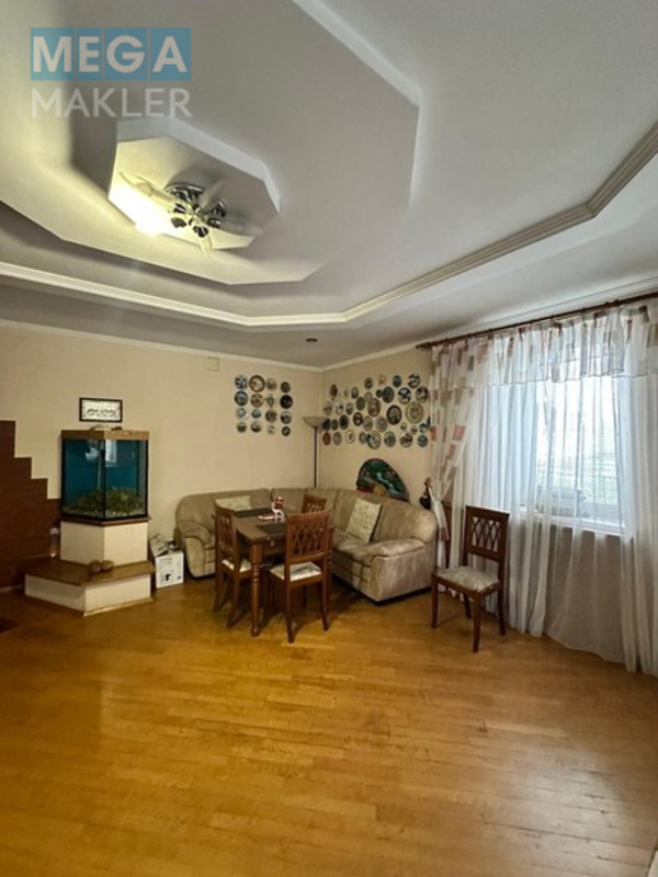 Продаж дома, 3&nbsp;поверху, 433&nbsp;кв.м, 7&nbsp;кімнат, люкс, ділянка 6&nbsp;соток, <a class="location-link" href="/dnepropetrovsk/" title="Недвижимость Дніпра">Дніпро</a>, <a class="location-link" href="/dnepropetrovsk/samarskij/" title="Недвижимость Самарський район">Самарський р-н</a>, Пріднепровск (изображение 7)