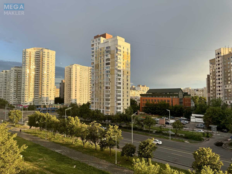 Продаж 2 кімнатної квартири (54/29/7), 6 пов. 9 пов. будинку, <a class="location-link" href="/kiev/" title="Недвижимость Київ">Київ</a>, <a class="location-link" href="/kiev/darnickij/" title="Недвижимость Дарницький район">Дарницький р-н</a>, Харківське шосе, 55 (изображение 15)