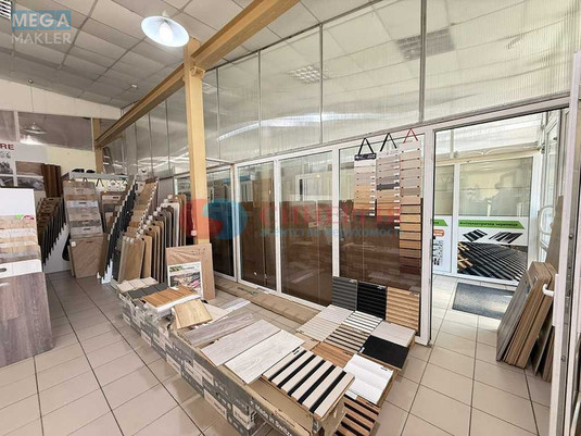 Оренда комерційної нерухомості, 73&nbsp;кв.м, под магазин, <a class="location-link" href="/kiev/" title="Недвижимость Київ">Київ</a>, <a class="location-link" href="/kiev/svyatoshinskij/" title="Недвижимость Святошинський район">Святошинський р-н</a>, Кільцева дорога (изображение 9)