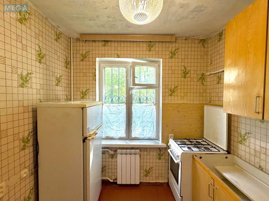 Продаж 1 кімнатної квартири (31/18/6), 1 пов. 9 пов. будинку, <a class="location-link" href="/kiev/" title="Недвижимость Київ">Київ</a>, <a class="location-link" href="/kiev/podolskij/" title="Недвижимость Подільський район">Подільський р-н</a>, Європейського Союзу просп., 3 (изображение 5)
