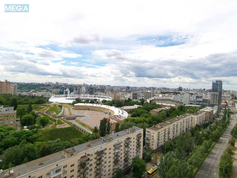 Оренда 3 кімнатної квартири, <a class="location-link" href="/kiev/" title="Недвижимость Київ">Київ</a>, <a class="location-link" href="/kiev/pecherskij/" title="Недвижимость Печерський район">Печерський р-н</a>, Лесі Українки бульв., 7А (изображение 11)