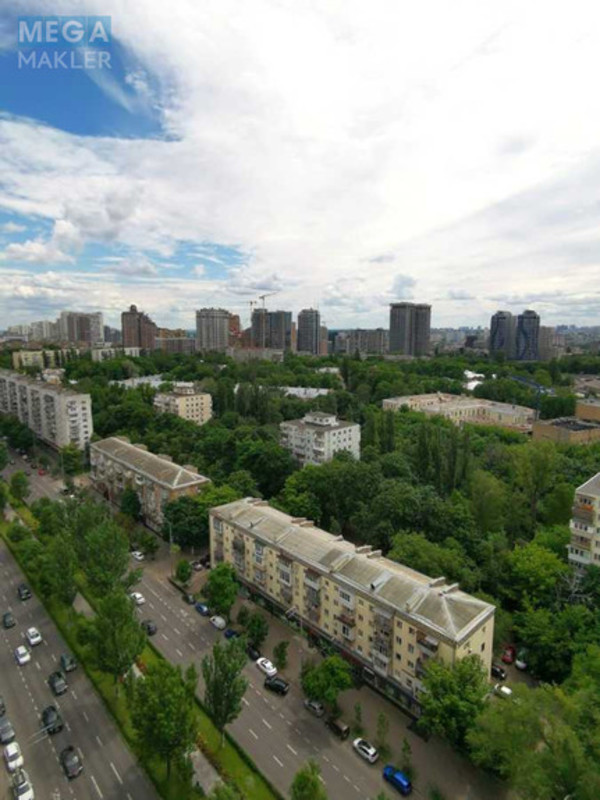 Оренда 3 кімнатної квартири, <a class="location-link" href="/kiev/" title="Недвижимость Київ">Київ</a>, <a class="location-link" href="/kiev/pecherskij/" title="Недвижимость Печерський район">Печерський р-н</a>, Лесі Українки бульв., 7А (изображение 12)