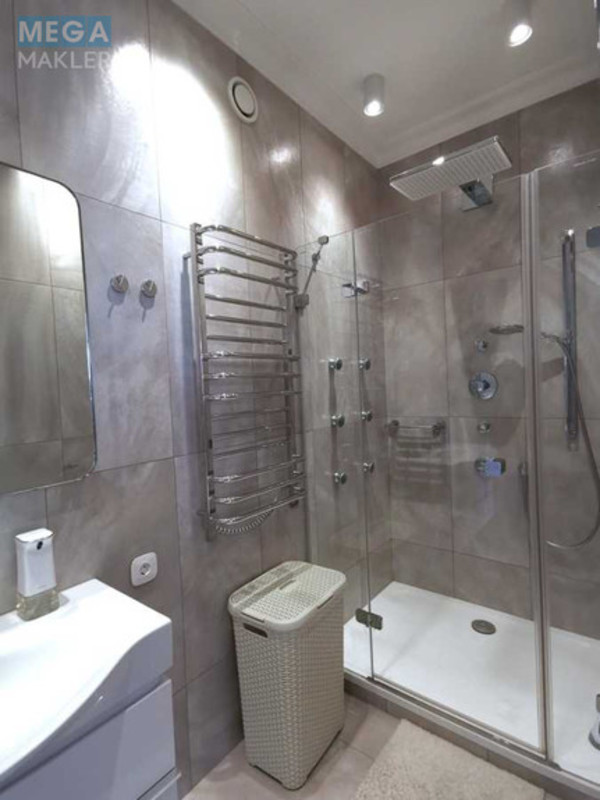Оренда 3 кімнатної квартири, <a class="location-link" href="/kiev/" title="Недвижимость Київ">Київ</a>, <a class="location-link" href="/kiev/pecherskij/" title="Недвижимость Печерський район">Печерський р-н</a>, Лесі Українки бульв., 7А (изображение 23)