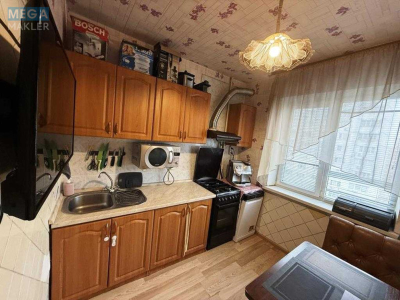 Продаж 2 кімнатної квартири (51/31/7), 8 пов. 9 пов. будинку, <a class="location-link" href="/kiev/" title="Недвижимость Київ">Київ</a>, <a class="location-link" href="/kiev/obolonskij/" title="Недвижимость Оболонський район">Оболонський р-н</a>, Героїв Дніпра вул., 19 (изображение 2)