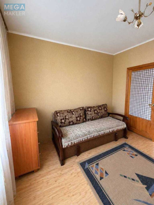 Продаж 3 кімнатної квартири (74/?/10), 11 пов. 16 пов. будинку, <a class="location-link" href="/kiev/" title="Недвижимость Київ">Київ</a>, <a class="location-link" href="/kiev/darnickij/" title="Недвижимость Дарницький район">Дарницький р-н</a>, Ревуцького вул., 44 (изображение 5)