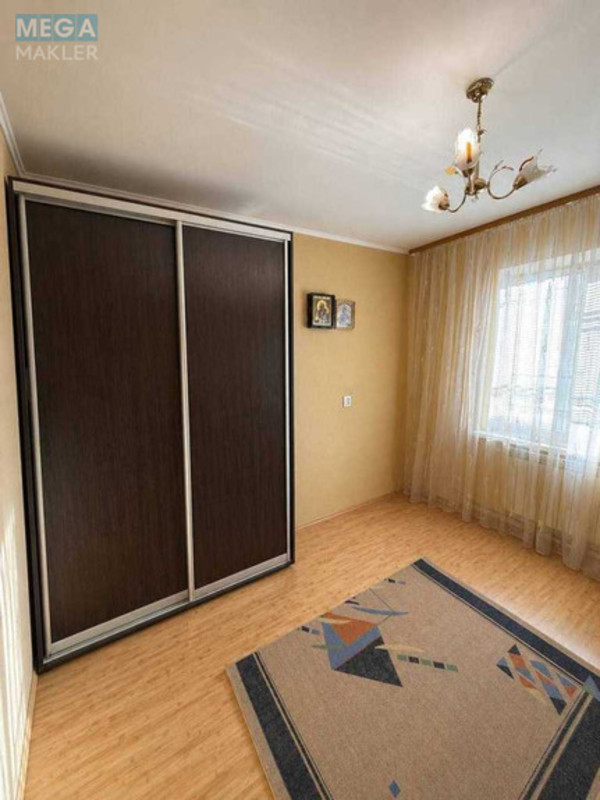Продаж 3 кімнатної квартири (74/?/10), 11 пов. 16 пов. будинку, <a class="location-link" href="/kiev/" title="Недвижимость Київ">Київ</a>, <a class="location-link" href="/kiev/darnickij/" title="Недвижимость Дарницький район">Дарницький р-н</a>, Ревуцького вул., 44 (изображение 6)