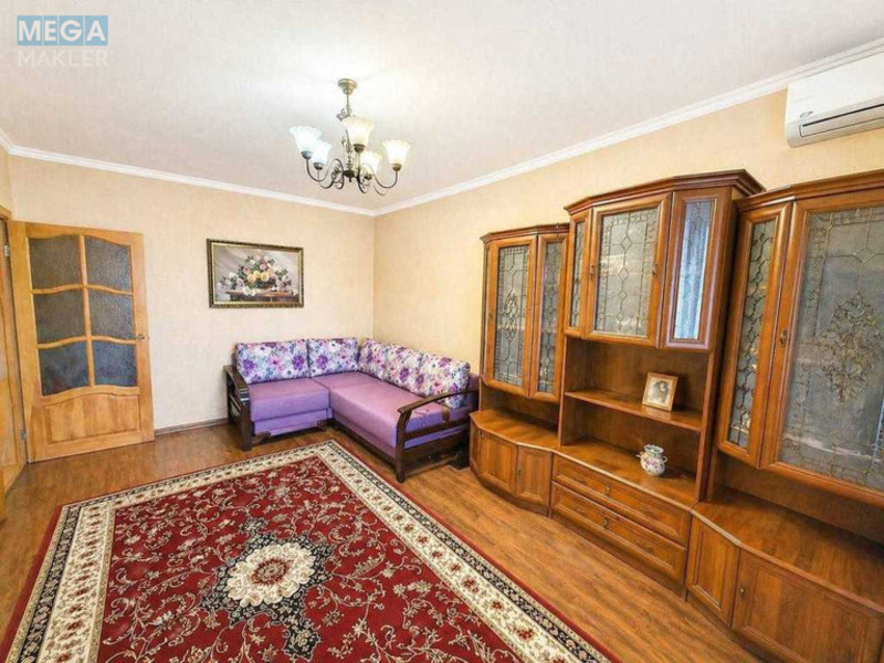 Продаж 3 кімнатної квартири (74/?/10), 11 пов. 16 пов. будинку, <a class="location-link" href="/kiev/" title="Недвижимость Київ">Київ</a>, <a class="location-link" href="/kiev/darnickij/" title="Недвижимость Дарницький район">Дарницький р-н</a>, Ревуцького вул., 44 (изображение 12)