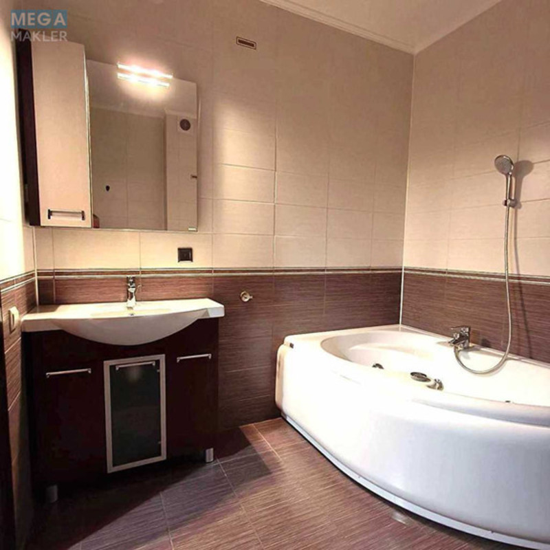 Продаж дома, 2&nbsp;поверху, 196&nbsp;кв.м, 4&nbsp;кімнати, ділянка 3&nbsp;сотки, <a class="location-link" href="/marhalovka/" title="Недвижимость Мархалівка">Мархалівка</a>, 1 травня, 4 (изображение 14)