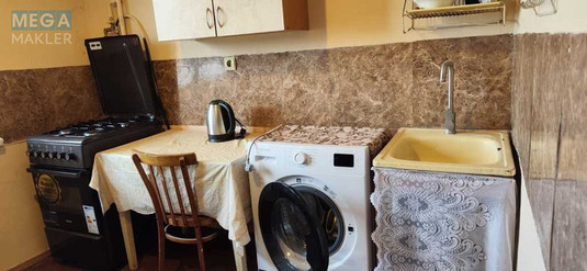 Оренда 1 кімнатної квартири, <a class="location-link" href="/kiev/" title="Недвижимость Київ">Київ</a>, <a class="location-link" href="/kiev/solomenskij/" title="Недвижимость Солом'янський район">Солом'янський р-н</a>, Нежинская ул. (изображение 21)