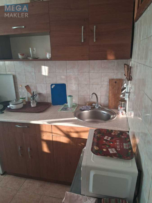 Оренда 1 кімнатної квартири, <a class="location-link" href="/kiev/" title="Недвижимость Київ">Київ</a>, <a class="location-link" href="/kiev/dneprovskij/" title="Недвижимость Дніпровський район">Дніпровський р-н</a>, Празька вул., 18а (изображение 2)