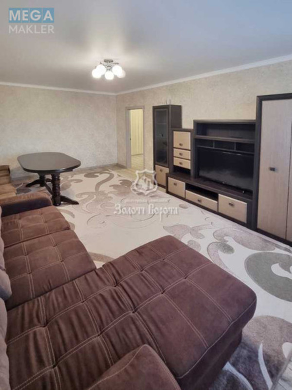 Продаж 2 кімнатної квартири (72,7/38,2/12,9), 7 пов. 9 пов. будинку, <a class="location-link" href="/glevaha/" title="Недвижимость Глеваха">Глеваха</a>, Вокзальна вул., 53 (изображение 3)