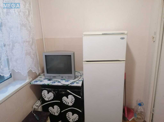 Оренда 1 кімнатної квартири, <a class="location-link" href="/kiev/" title="Недвижимость Київ">Київ</a>, <a class="location-link" href="/kiev/shevchenkovskij/" title="Недвижимость Шевченківський район">Шевченківський р-н</a>, Старокиевская ул. (изображение 7)