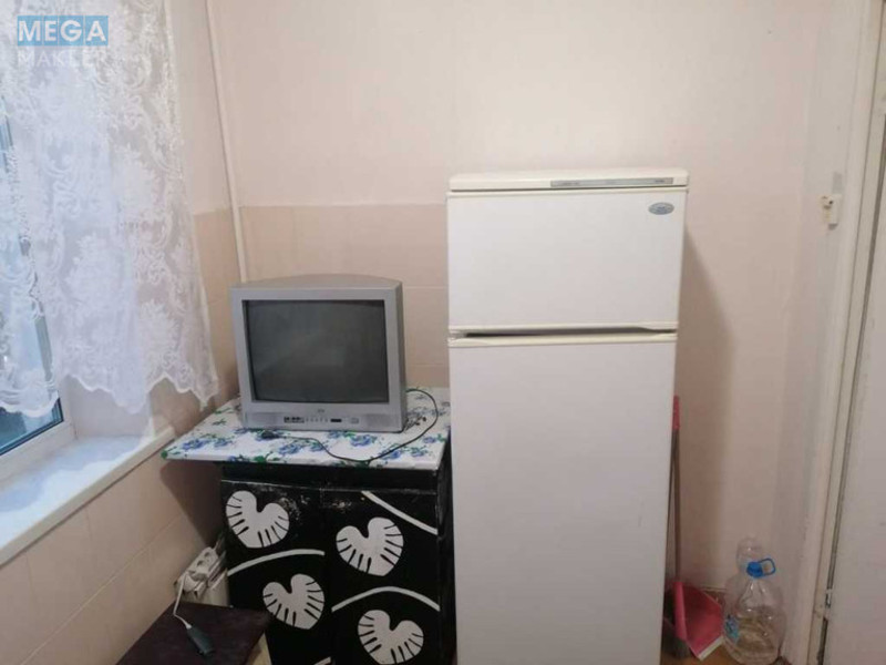 Оренда 1 кімнатної квартири, <a class="location-link" href="/kiev/" title="Недвижимость Київ">Київ</a>, <a class="location-link" href="/kiev/shevchenkovskij/" title="Недвижимость Шевченківський район">Шевченківський р-н</a>, Старокиевская ул. (изображение 7)