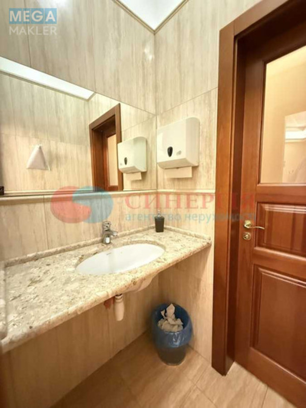 Оренда комерційної нерухомості, 235&nbsp;кв.м, <a class="location-link" href="/kiev/" title="Недвижимость Київ">Київ</a>, <a class="location-link" href="/kiev/podolskij/" title="Недвижимость Подільський район">Подільський р-н</a>, Верхній Вал вул. (изображение 9)