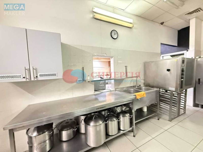 Оренда комерційної нерухомості, 235&nbsp;кв.м, <a class="location-link" href="/kiev/" title="Недвижимость Київ">Київ</a>, <a class="location-link" href="/kiev/podolskij/" title="Недвижимость Подільський район">Подільський р-н</a>, Верхній Вал вул. (изображение 12)