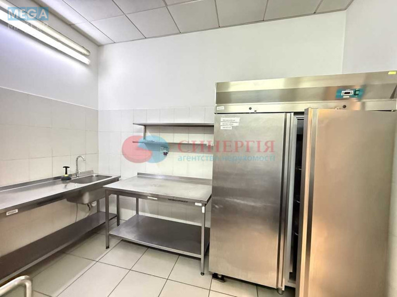 Оренда комерційної нерухомості, 235&nbsp;кв.м, <a class="location-link" href="/kiev/" title="Недвижимость Київ">Київ</a>, <a class="location-link" href="/kiev/podolskij/" title="Недвижимость Подільський район">Подільський р-н</a>, Верхній Вал вул. (изображение 15)