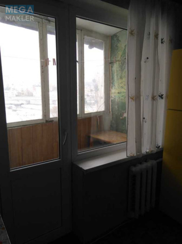 Оренда 1 кімнатної квартири, <a class="location-link" href="/kiev/" title="Недвижимость Київ">Київ</a>, <a class="location-link" href="/kiev/goloseevskij/" title="Недвижимость Голосіївський район">Голосіївський р-н</a>, Голосеевский просп., 7 (изображение 11)