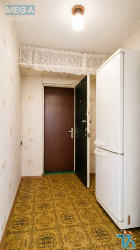 Продаж 1 кімнатної квартири (32/20/4), 7 пов. 9 пов. будинку, <a class="location-link" href="/kiev/" title="Недвижимость Київ">Київ</a>, <a class="location-link" href="/kiev/solomenskij/" title="Недвижимость Солом'янський район">Солом'янський р-н</a>, Любомира Гузара просп., 17А (изображение 9)