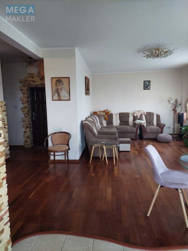 Оренда 2 кімнатної квартири, <a class="location-link" href="/kiev/" title="Недвижимость Київ">Київ</a>, <a class="location-link" href="/kiev/solomenskij/" title="Недвижимость Солом'янський район">Солом'янський р-н</a>, Миколи Амосова вул. (изображение 4)