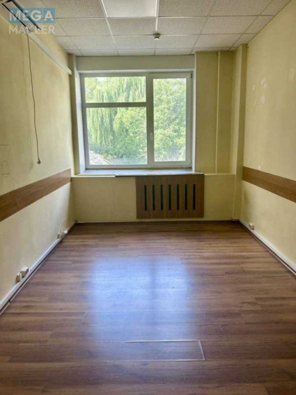 Продаж комерційної нерухомості, 697&nbsp;кв.м, под офис, <a class="location-link" href="/kiev/" title="Недвижимость Київ">Київ</a>, <a class="location-link" href="/kiev/shevchenkovskij/" title="Недвижимость Шевченківський район">Шевченківський р-н</a>, Саксаганського вул., 111а (изображение 2)