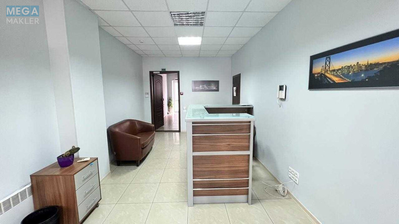 Оренда комерційної нерухомості, 180&nbsp;кв.м, под офис, <a class="location-link" href="/kiev/" title="Недвижимость Київ">Київ</a>, <a class="location-link" href="/kiev/pecherskij/" title="Недвижимость Печерський район">Печерський р-н</a>, Євгена Коновальця вул., 32г (изображение 11)