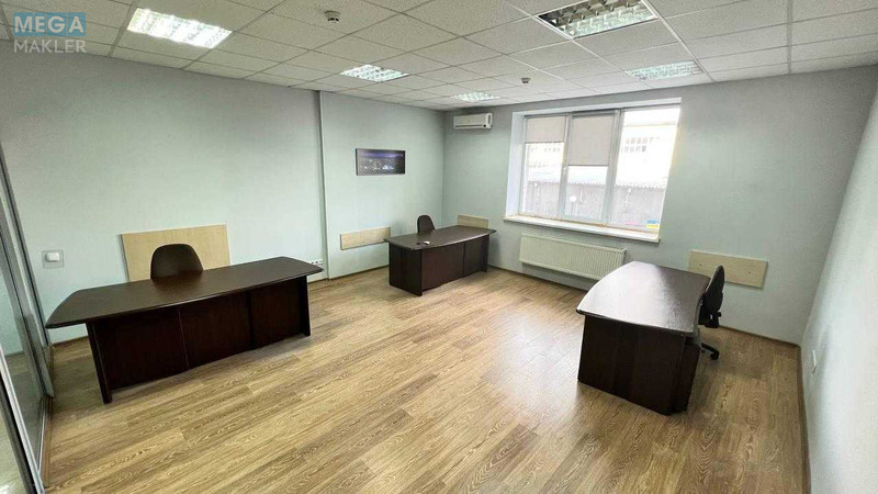Оренда комерційної нерухомості, 180&nbsp;кв.м, под офис, <a class="location-link" href="/kiev/" title="Недвижимость Київ">Київ</a>, <a class="location-link" href="/kiev/pecherskij/" title="Недвижимость Печерський район">Печерський р-н</a>, Євгена Коновальця вул., 32г (изображение 13)