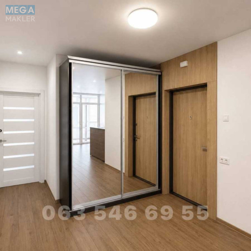 Продаж 2 кімнатної квартири (70/?/20), 6 пов. 8 пов. будинку, <a class="location-link" href="/kiev/" title="Недвижимость Київ">Київ</a>, <a class="location-link" href="/kiev/podolskij/" title="Недвижимость Подільський район">Подільський р-н</a>, Сирецько-Садова вул., 1 (изображение 10)
