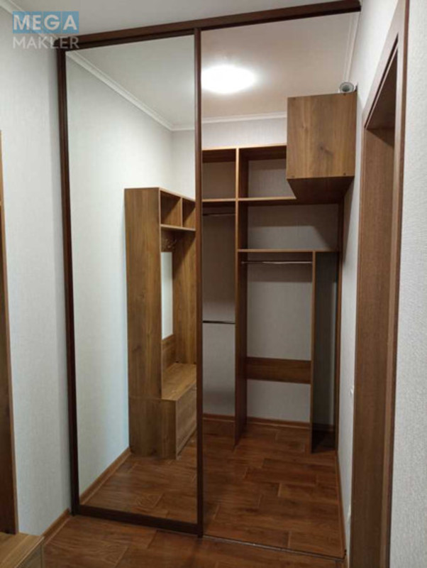 Оренда 1 кімнатної квартири, <a class="location-link" href="/kiev/" title="Недвижимость Київ">Київ</a>, <a class="location-link" href="/kiev/darnickij/" title="Недвижимость Дарницький район">Дарницький р-н</a>, Ревуцького вул., 54б (изображение 5)