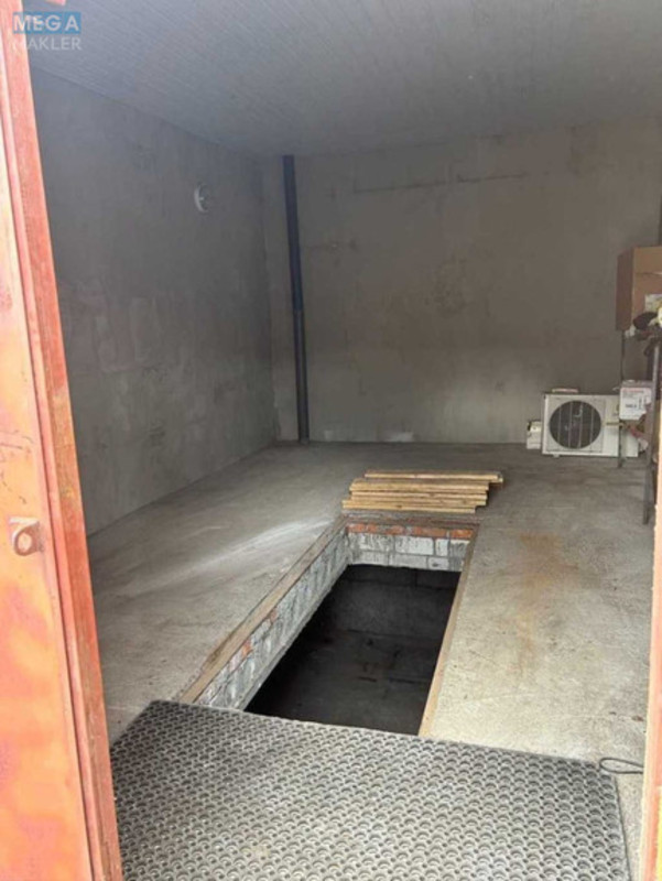 Продаж комерційної нерухомості, 44&nbsp;кв.м, <a class="location-link" href="/kiev/" title="Недвижимость Київ">Київ</a>, <a class="location-link" href="/kiev/desnyanskij/" title="Недвижимость Деснянський район">Деснянський р-н</a>, Пухівська вул., 2 (изображение 15)