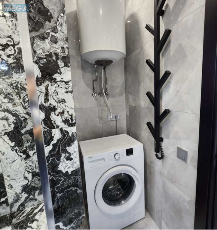 Продаж 2 кімнатної квартири (70/?/20), 5 пов. 23 пов. будинку, <a class="location-link" href="/kiev/" title="Недвижимость Київ">Київ</a>, <a class="location-link" href="/kiev/goloseevskij/" title="Недвижимость Голосіївський район">Голосіївський р-н</a>, Антоновича вул., 74 (изображение 4)