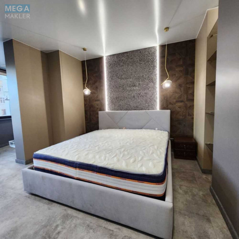 Продаж 2 кімнатної квартири (70/?/20), 5 пов. 23 пов. будинку, <a class="location-link" href="/kiev/" title="Недвижимость Київ">Київ</a>, <a class="location-link" href="/kiev/goloseevskij/" title="Недвижимость Голосіївський район">Голосіївський р-н</a>, Антоновича вул., 74 (изображение 11)