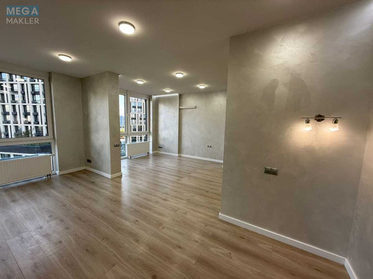 Продаж комерційної нерухомості, 47&nbsp;кв.м, <a class="location-link" href="/kiev/" title="Недвижимость Київ">Київ</a>, <a class="location-link" href="/kiev/darnickij/" title="Недвижимость Дарницький район">Дарницький р-н</a>, Зарічна вул., 6к2 (изображение 3)
