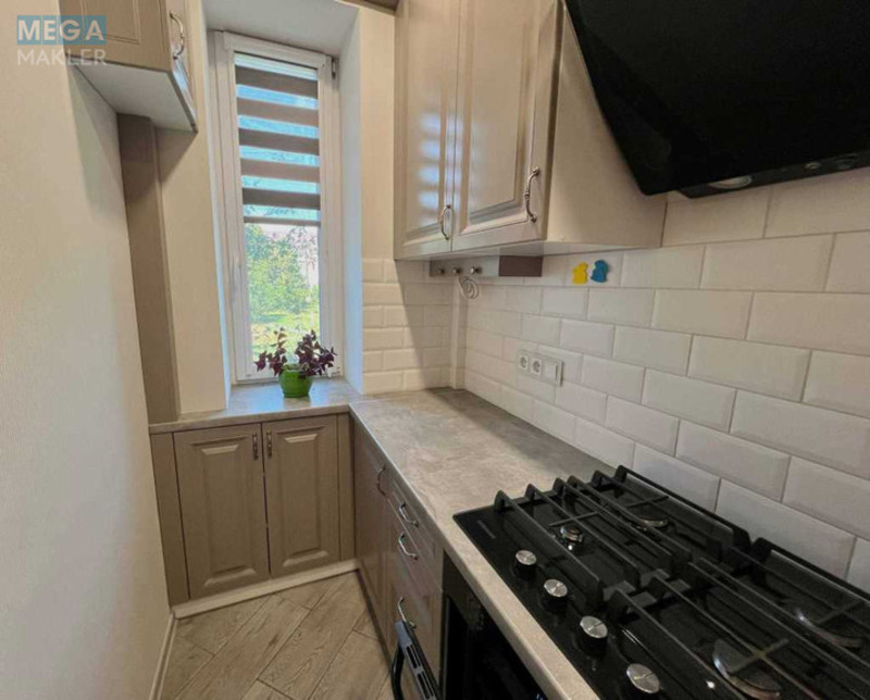 Продаж 4 кімнатної квартири (88/?/4), 2 пов. 4 пов. будинку, <a class="location-link" href="/vasilkov/" title="Недвижимость Васильків">Васильків</a>, Військове містечко 11 (изображение 16)