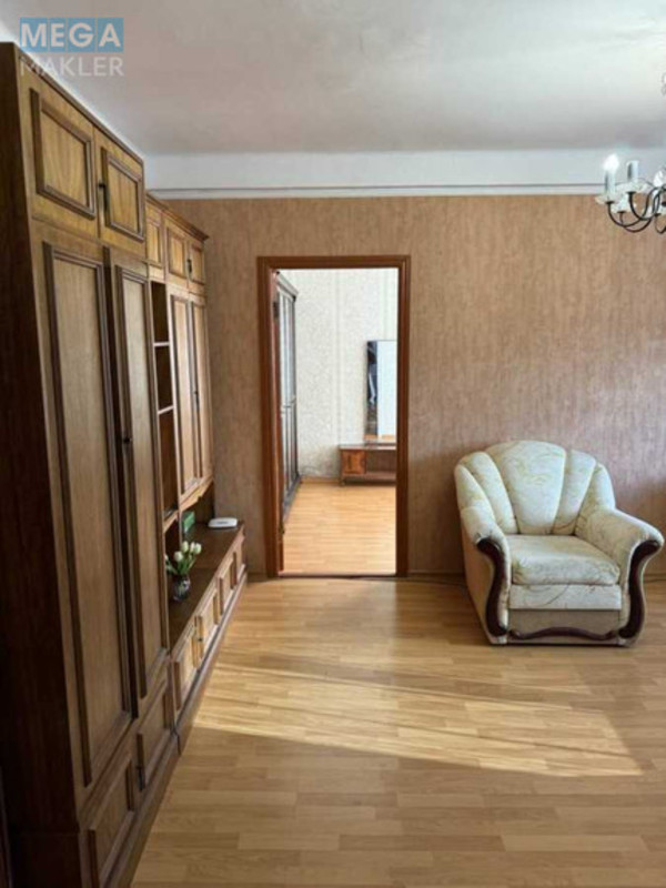Продаж 2 кімнатної квартири (45/31/7,8), 4 пов. 5 пов. будинку, <a class="location-link" href="/kiev/" title="Недвижимость Київ">Київ</a>, <a class="location-link" href="/kiev/dneprovskij/" title="Недвижимость Дніпровський район">Дніпровський р-н</a>, Строителей ул., 14 (изображение 3)
