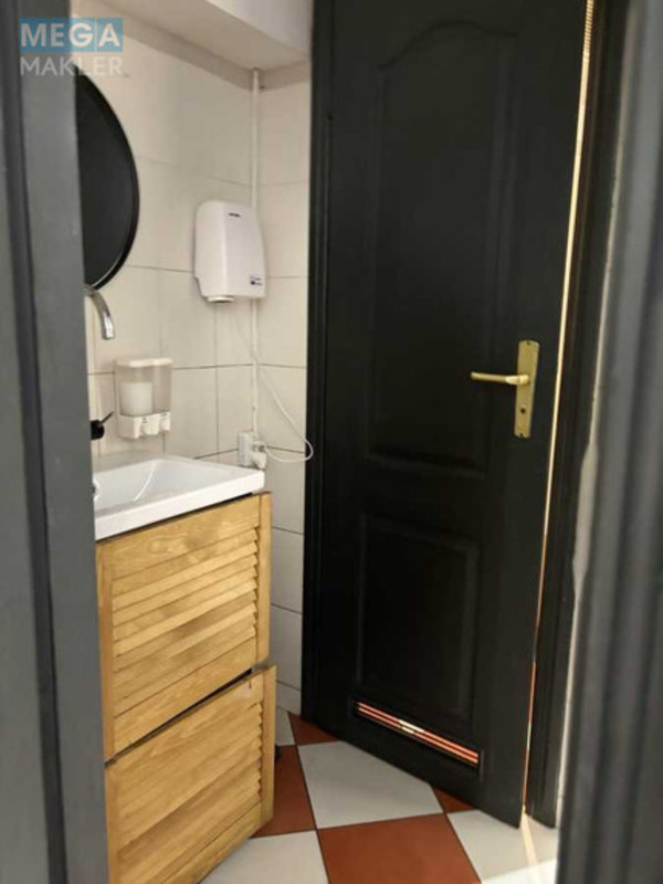 Продаж комерційної нерухомості, 153&nbsp;кв.м, под офис, <a class="location-link" href="/kiev/" title="Недвижимость Київ">Київ</a>, <a class="location-link" href="/kiev/shevchenkovskij/" title="Недвижимость Шевченківський район">Шевченківський р-н</a>, Прорізна вул., 9 (изображение 12)