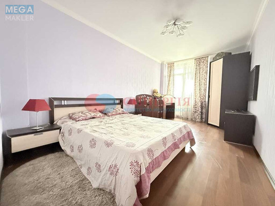 Продаж 2 кімнатної квартири (78/45/11), 12 пов. 23 пов. будинку, <a class="location-link" href="/kiev/" title="Недвижимость Київ">Київ</a>, <a class="location-link" href="/kiev/obolonskij/" title="Недвижимость Оболонський район">Оболонський р-н</a>, Макіївська вул., 8 (изображение 8)