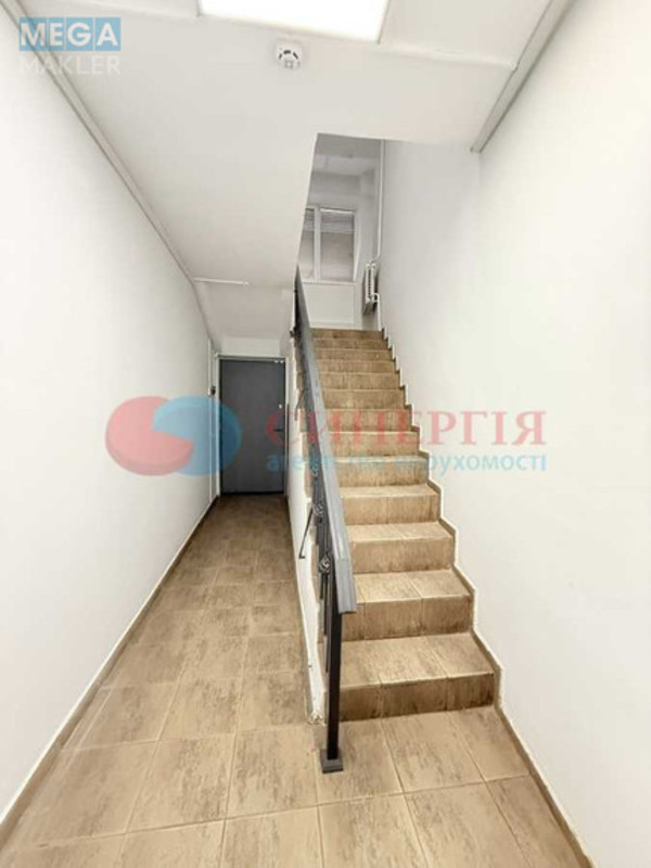 Продаж комерційної нерухомості, 360&nbsp;кв.м, под офис, <a class="location-link" href="/kiev/" title="Недвижимость Київ">Київ</a>, <a class="location-link" href="/kiev/pecherskij/" title="Недвижимость Печерський район">Печерський р-н</a>, Костя Гордієнка пров., 2а (изображение 8)